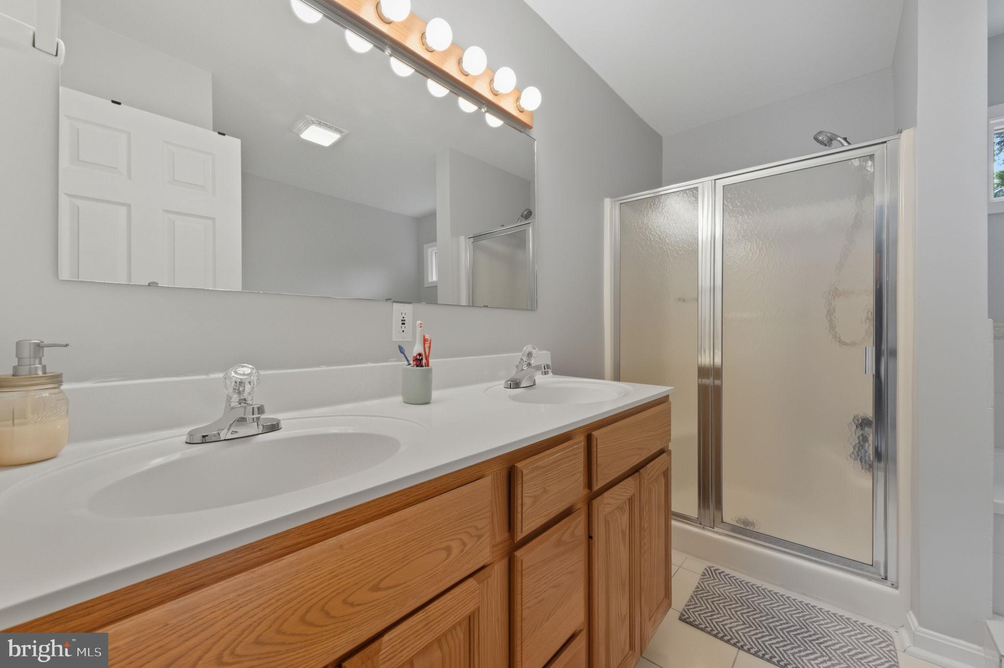 285 Pond Road Millsboro, DE 19966 - Photo 19 of 32 Primary En Suite