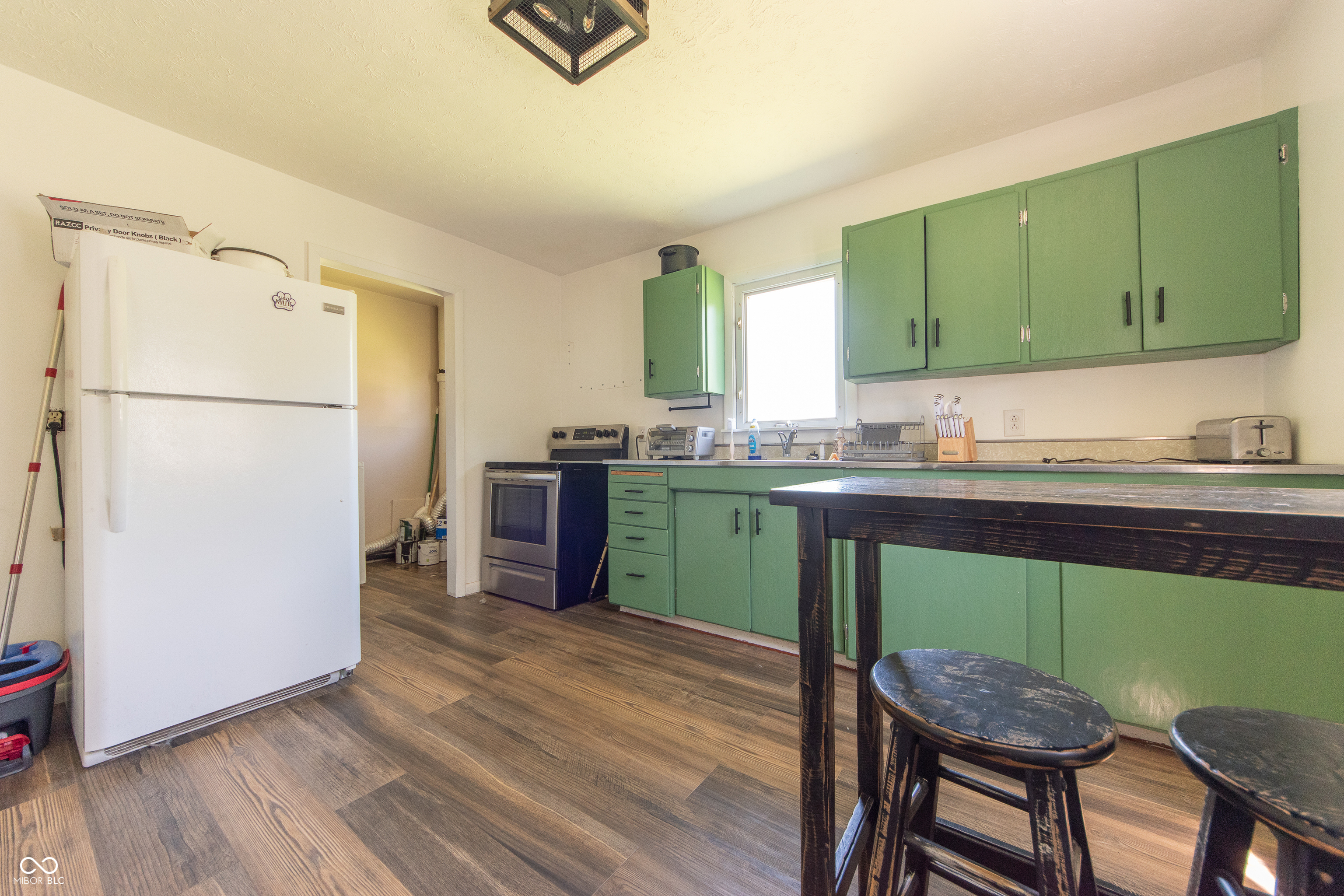 443 Cleveland Street Columbus, IN 47201 - Photo 5 of 16