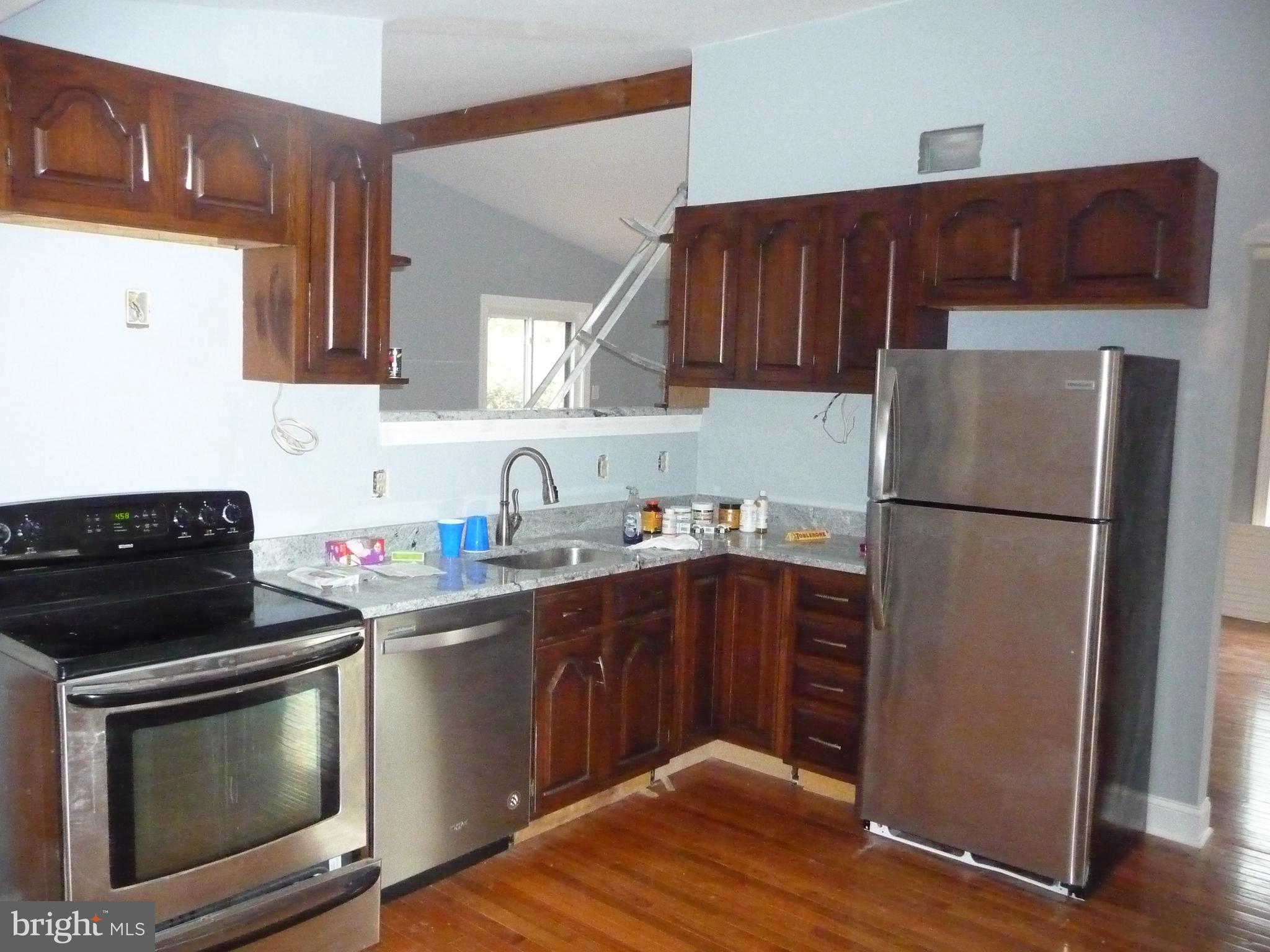 2403 Sugarberry Court Reston, VA 20191 - Photo 13 of 29 Gallery Image 13