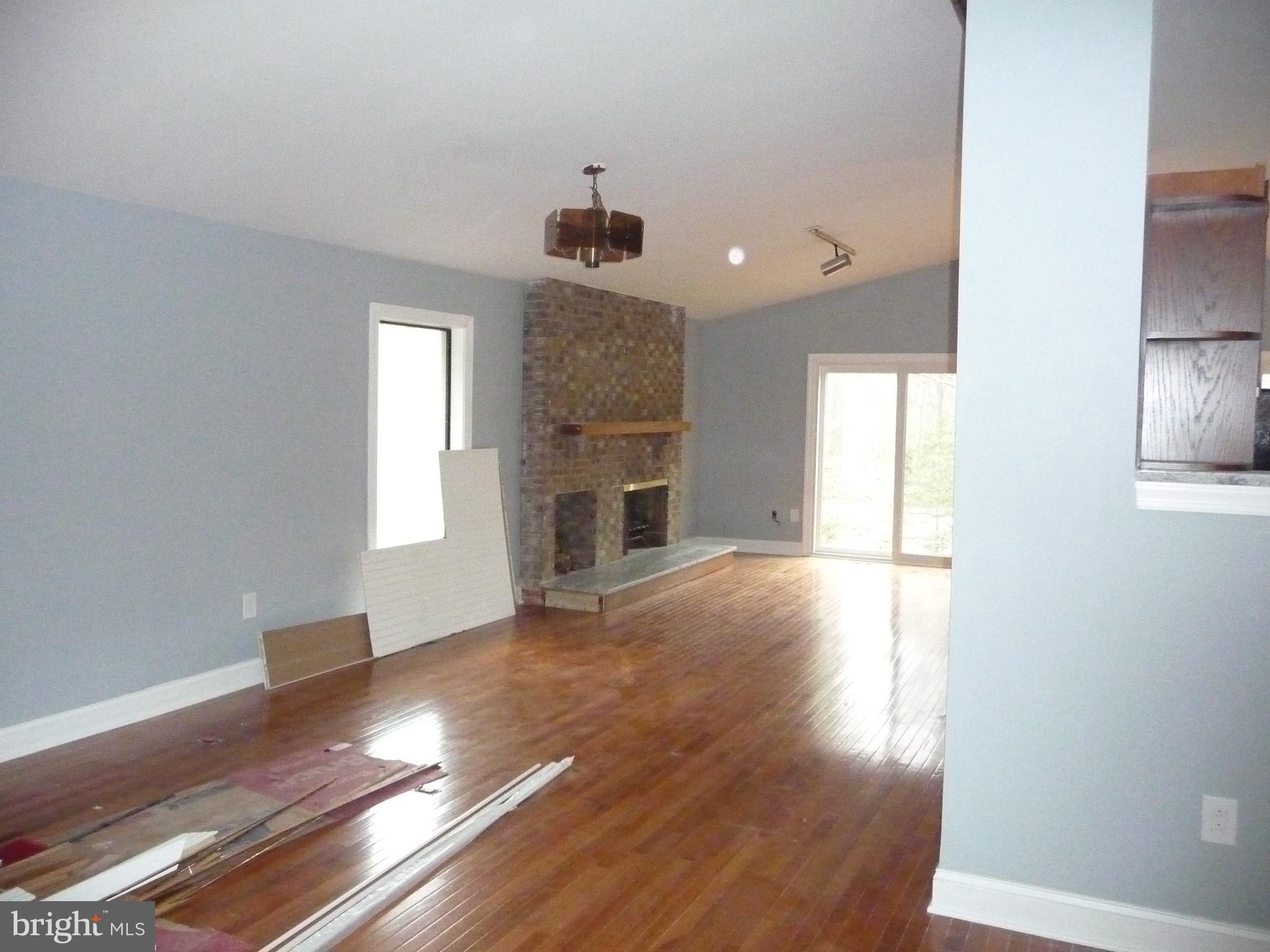 2403 Sugarberry Court Reston, VA 20191 - Photo 14 of 29 Gallery Image 14