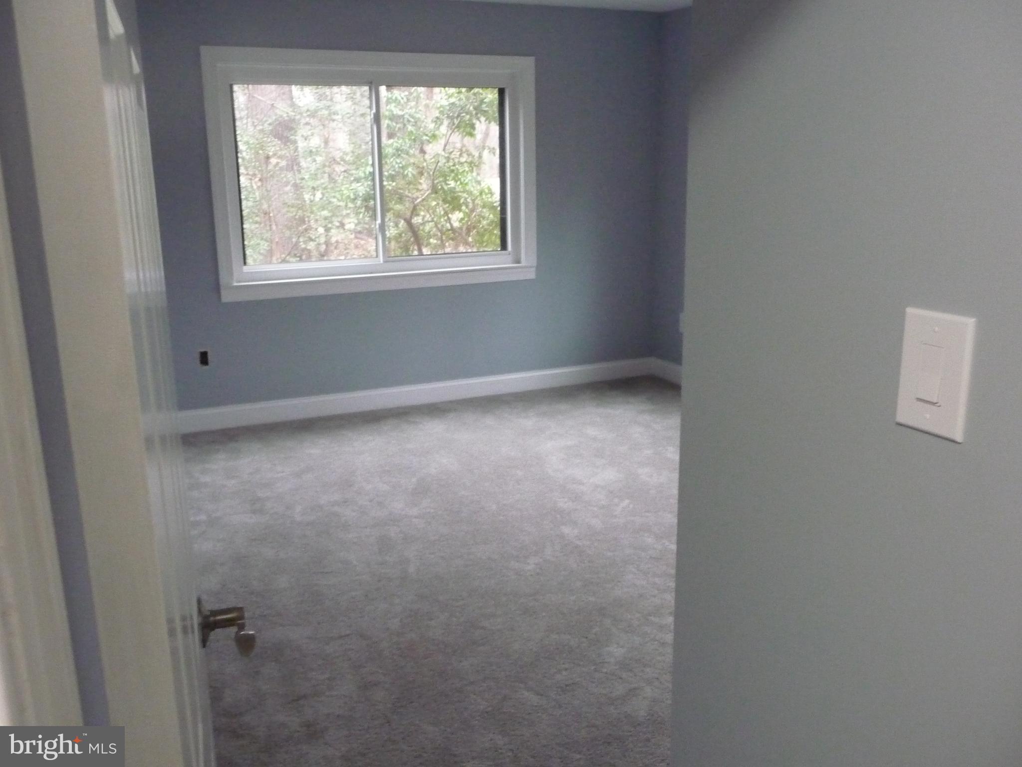 2403 Sugarberry Court Reston, VA 20191 - Photo 8 of 29 Gallery Image 8