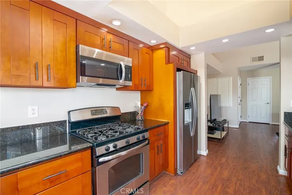 $825,000 | 8192 Sandcove Circle, Unit 204, Huntington Beach, CA 92646