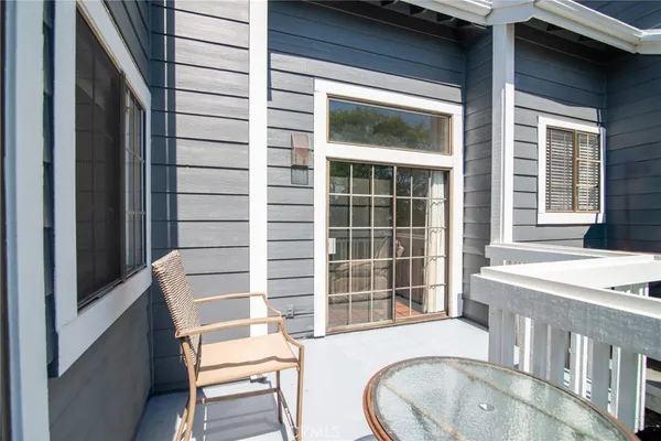 $825,000 | 8192 Sandcove Circle, Unit 204, Huntington Beach, CA 92646