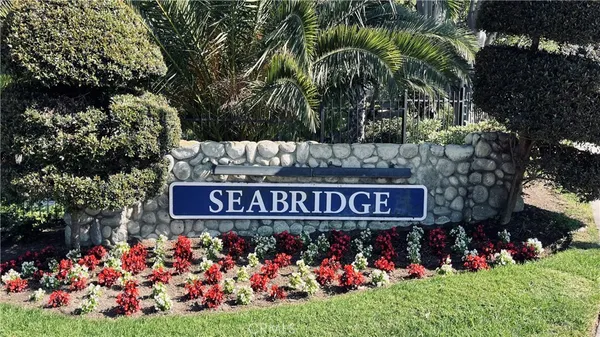 $825,000 | 8192 Sandcove Circle, Unit 204, Huntington Beach, CA 92646