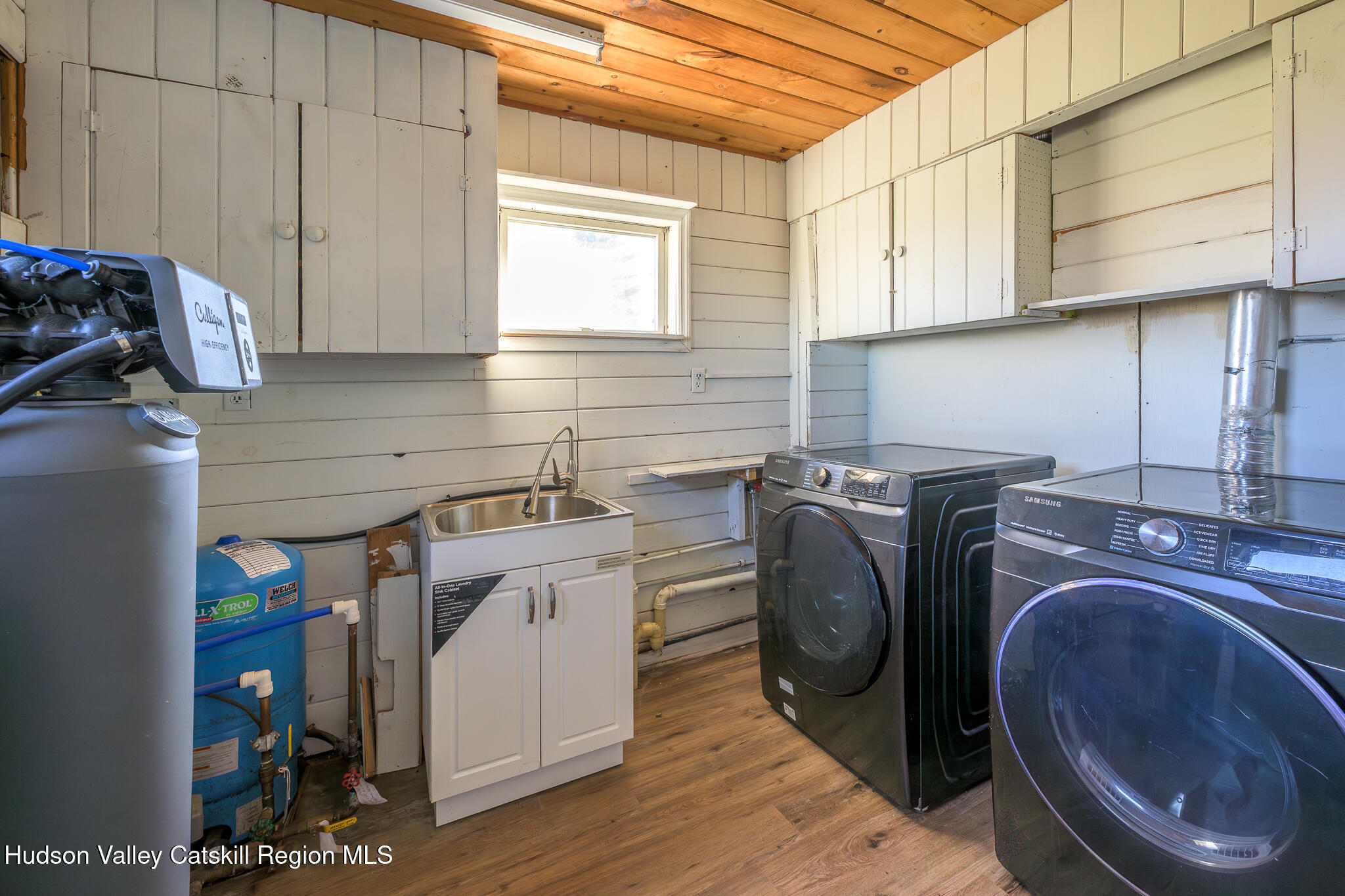 10 7 Bridges Road Old Chatham, NY 12136 - Photo 35 of 42 a utility room with sink dryer and washer