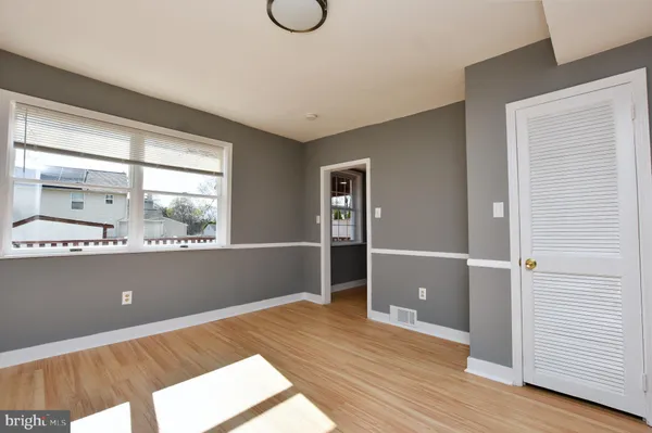 $299,000 | 1115 Cinnaminson Avenue, Cinnaminson, NJ 08077
