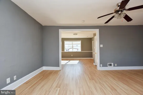 $299,000 | 1115 Cinnaminson Avenue, Cinnaminson, NJ 08077