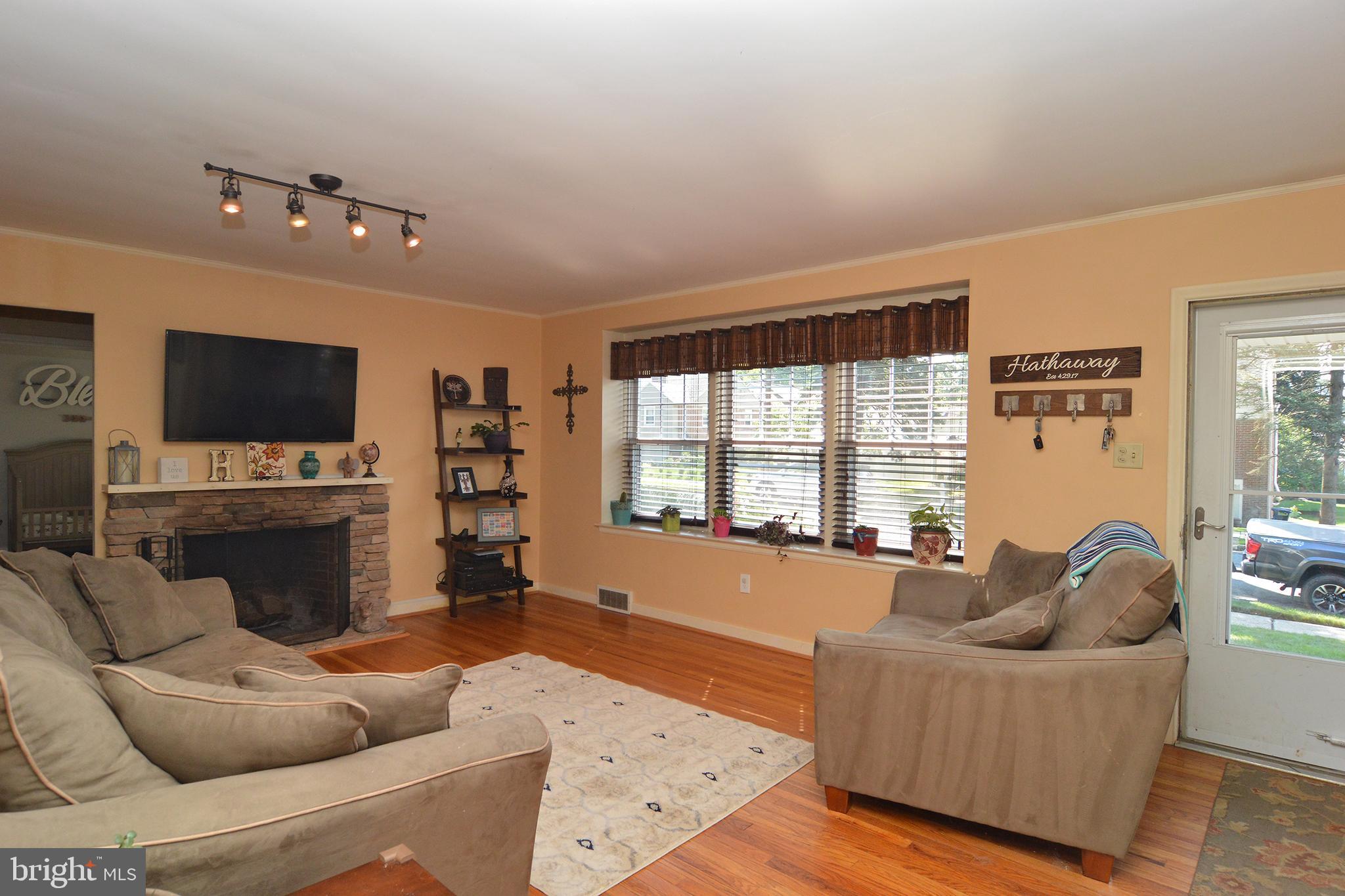 207 Wellington Road Reading, PA 19607 - Photo 12 of 34 Gallery Image 12