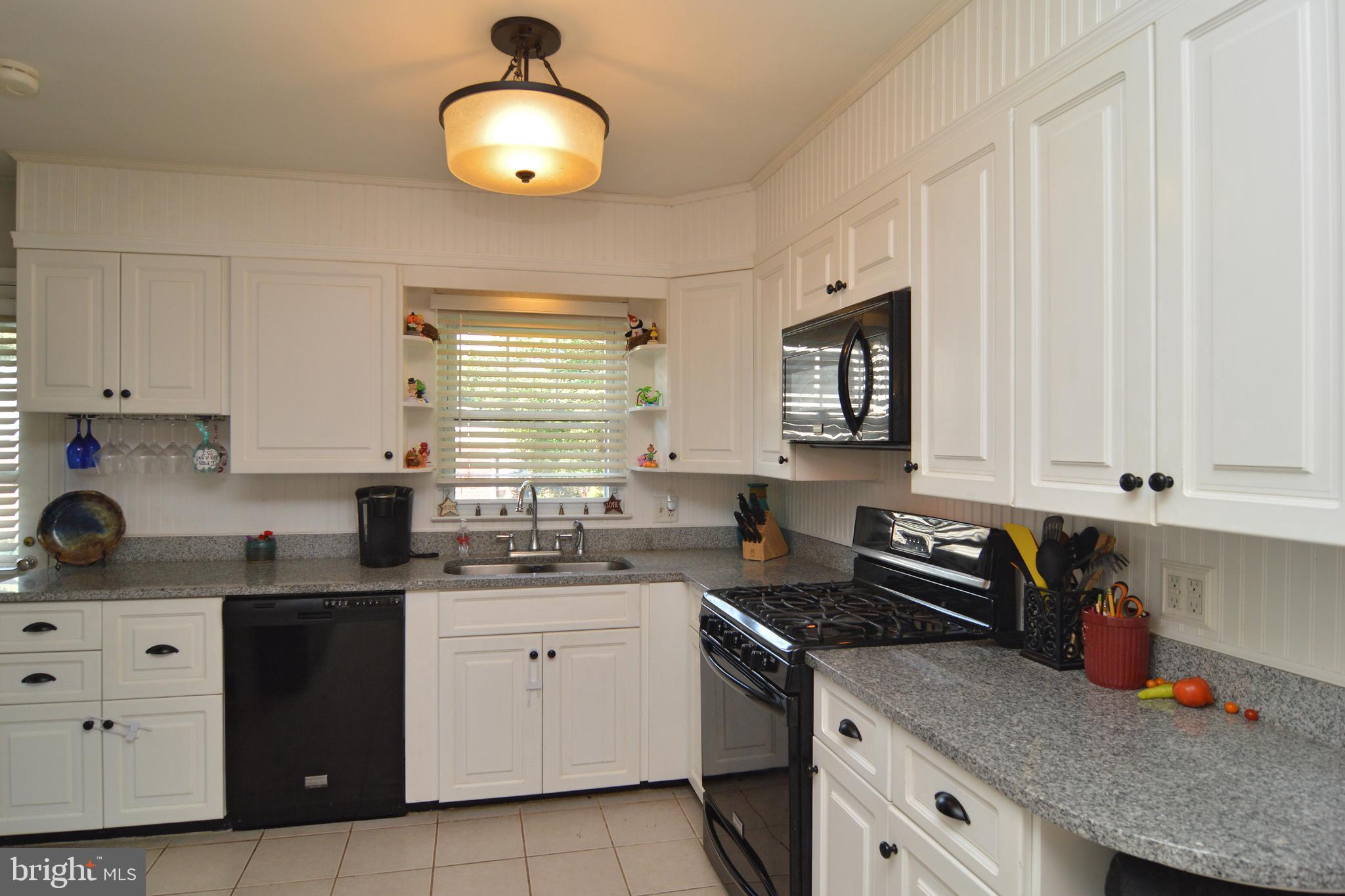 207 Wellington Road Reading, PA 19607 - Photo 18 of 34 Gallery Image 18