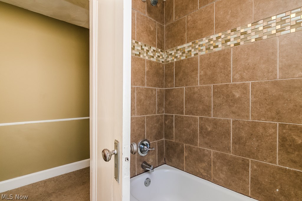 3985 Orchard Road Cleveland Heights, OH 44121 - Photo 14 of 34 Gallery Image 14