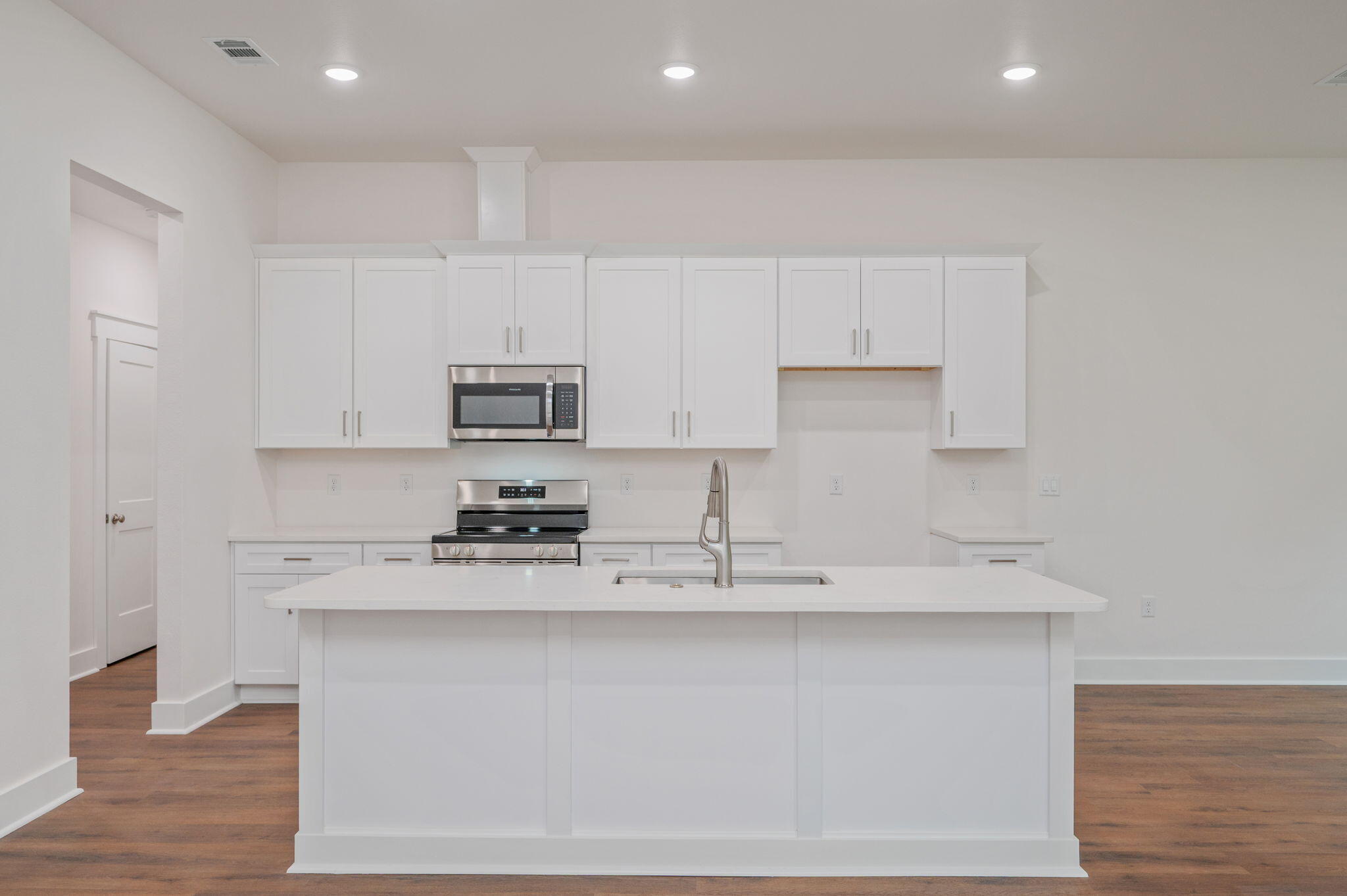 337 Shoal River Drive Crestview, FL 32539 - Photo 13 of 50 13-web-or-mls-377-shoal-river-dr