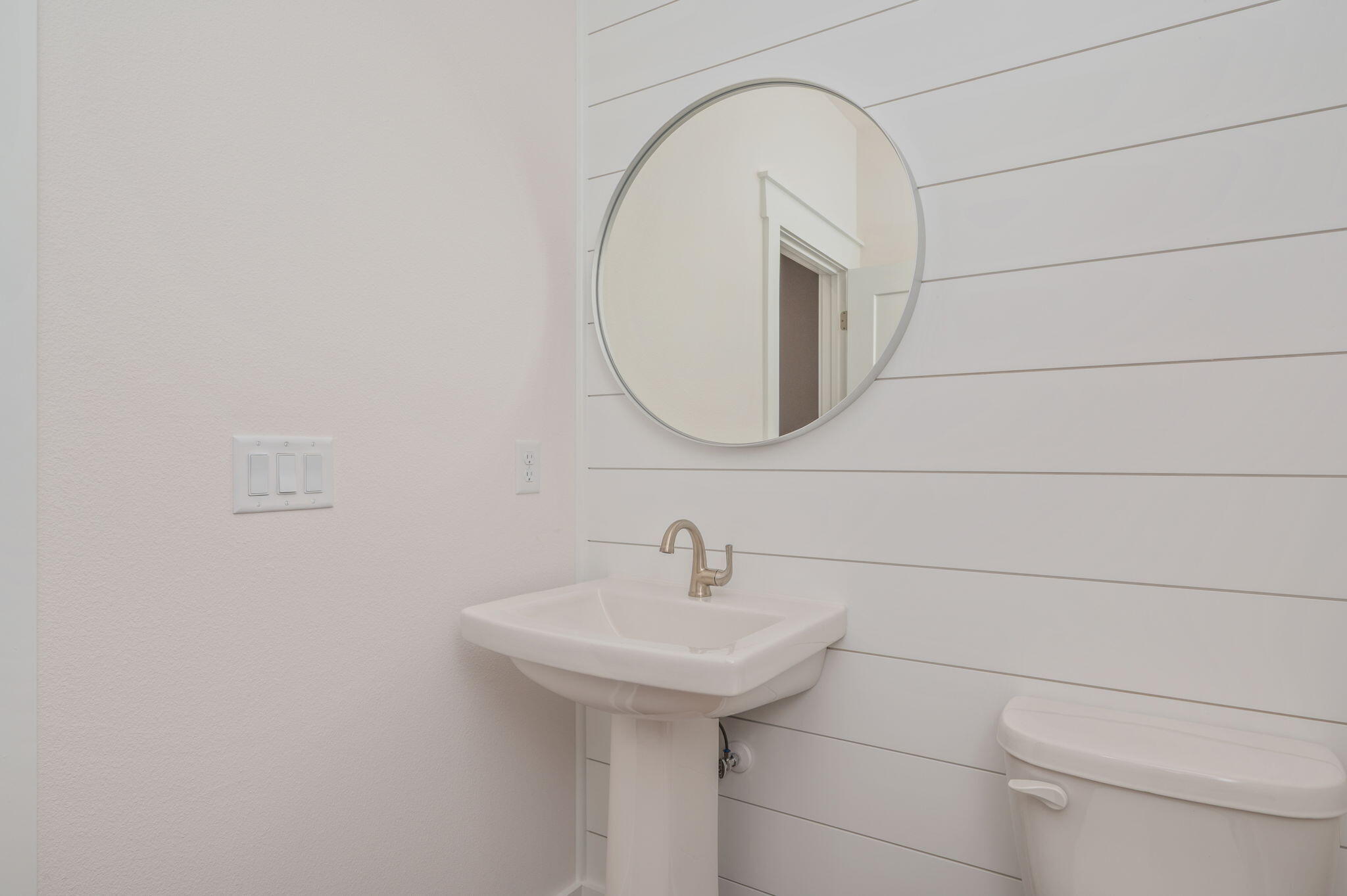 337 Shoal River Drive Crestview, FL 32539 - Photo 43 of 50 43-web-or-mls-377-shoal-river-dr