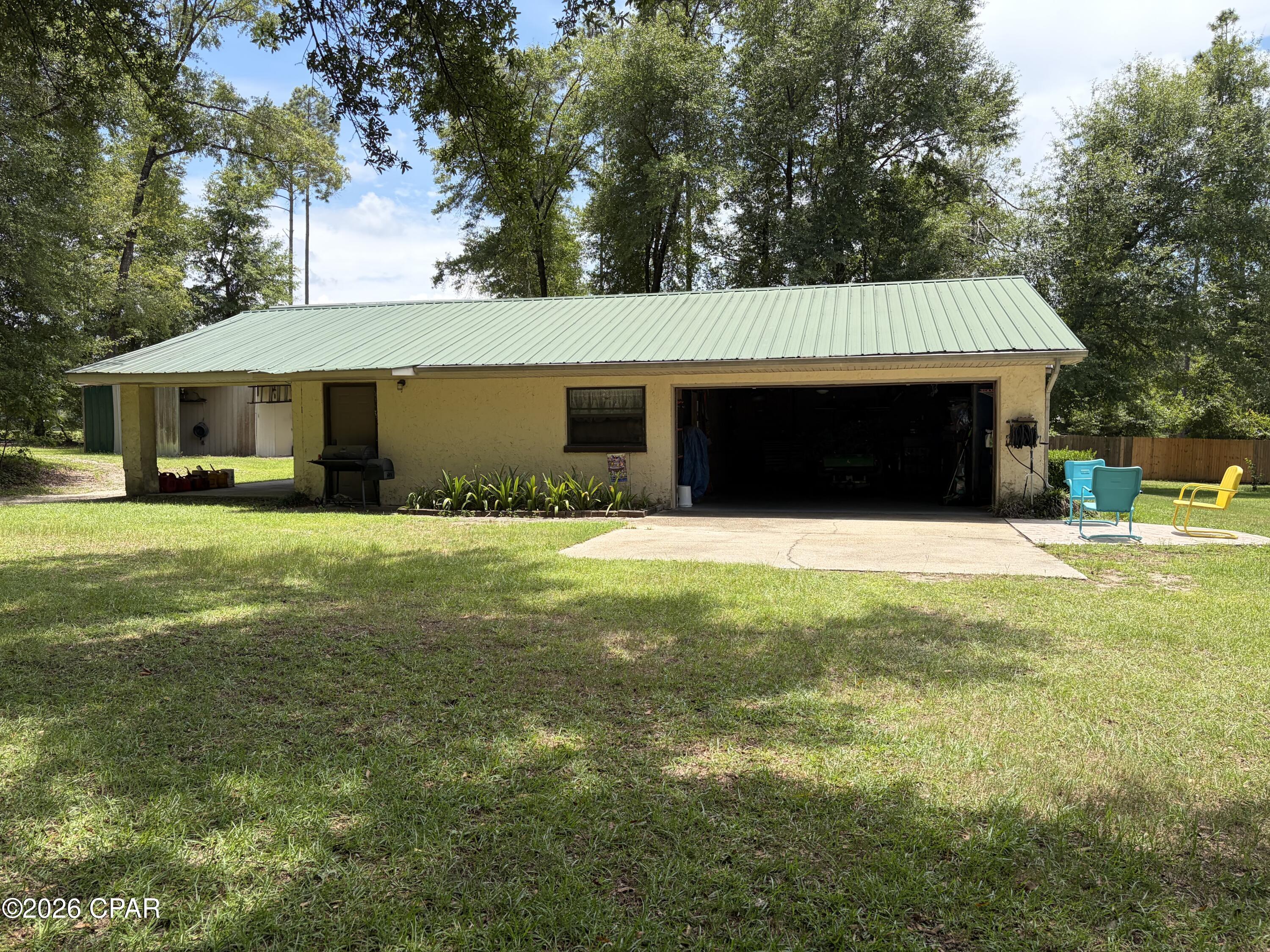2598 Lawrence Road Marianna, FL 32446 - Photo 29 of 40