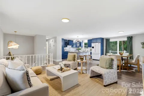 $600,000 | 716 Regency Drive, Charlotte, NC 28211
