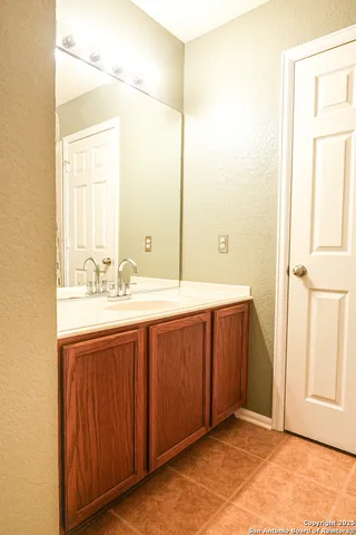 $1,700 | 2559 Grayson Circle, Unit 2559, San Antonio, TX 78232