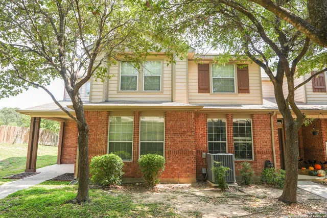 $1,700 | 2559 Grayson Circle, Unit 2559, San Antonio, TX 78232