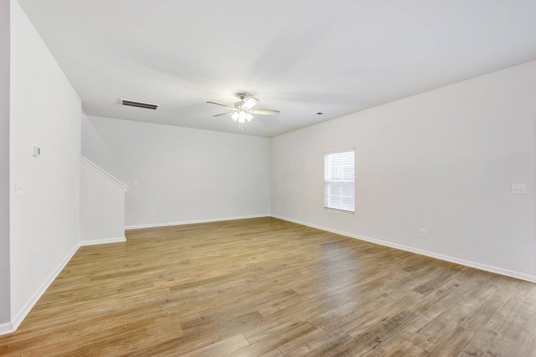 457 Spanish Wells Road Summerville, SC 29486 - Photo 16 of 36 457 Spainish Well Rd, Summerville SC (9)