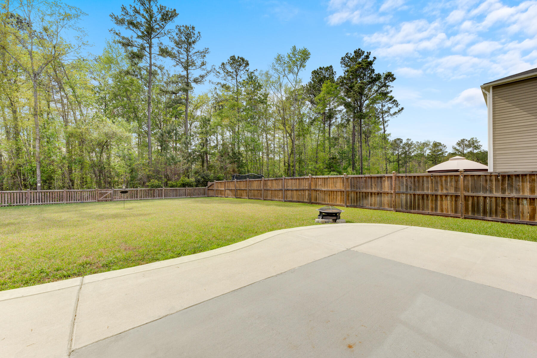 457 Spanish Wells Road Summerville, SC 29486 - Photo 32 of 36 457 Spanish Well, Summerville SC- exteri