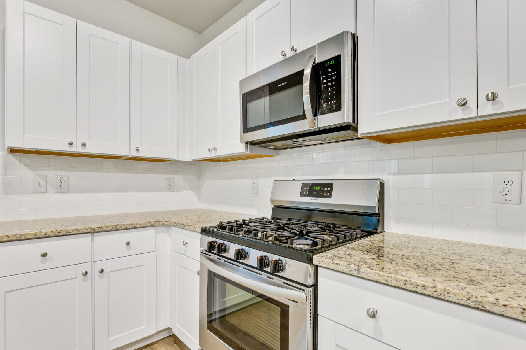 457 Spanish Wells Road Summerville, SC 29486 - Photo 6 of 36 457 Spainish Well Rd, Summerville SC (17