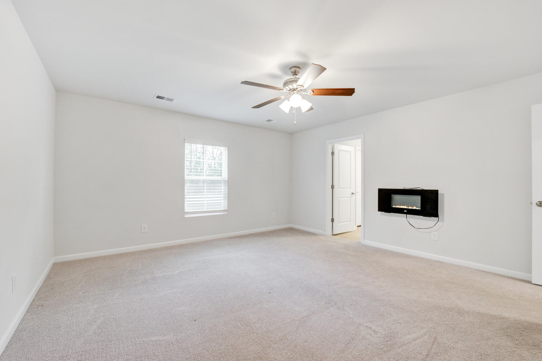 457 Spanish Wells Road Summerville, SC 29486 - Photo 8 of 36 457 Spainish Well Rd, Summerville SC (22
