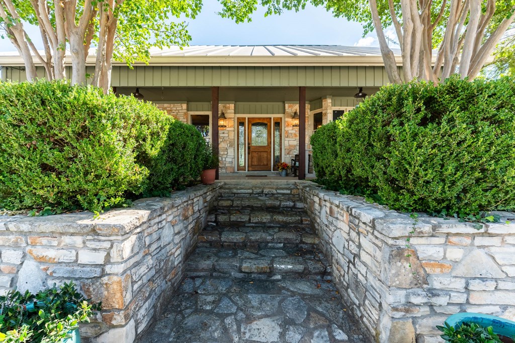 43 High Street Road Comfort, TX 78013 - Photo 24 of 90