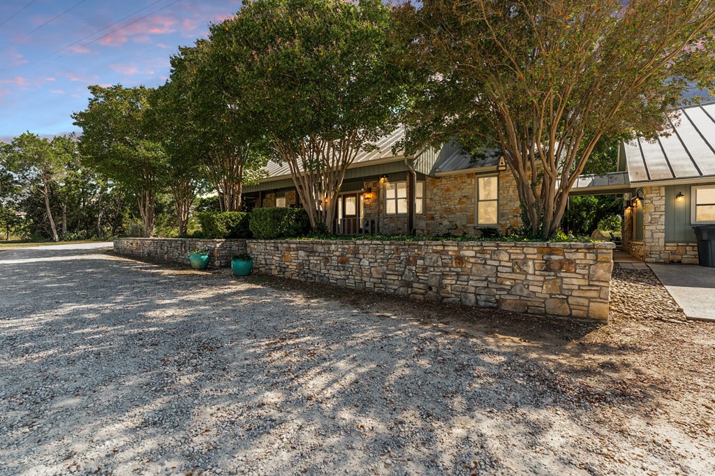 43 High Street Road Comfort, TX 78013 - Photo 5 of 90 a front view of a house with a yard
