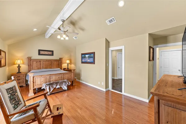 $749,999 | 43 High Street Road, Comfort, TX 78013