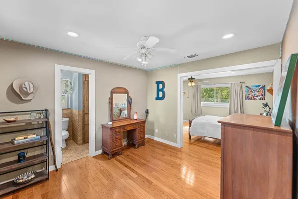 $749,999 | 43 High Street Road, Comfort, TX 78013