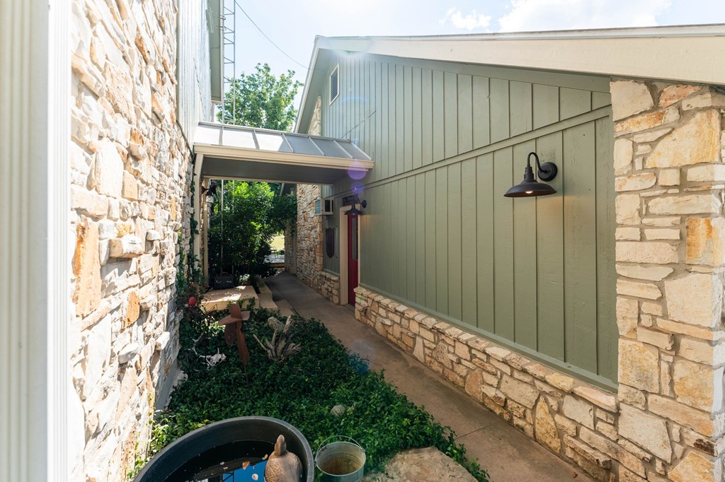 43 High Street Road Comfort, TX 78013 - Photo 73 of 90