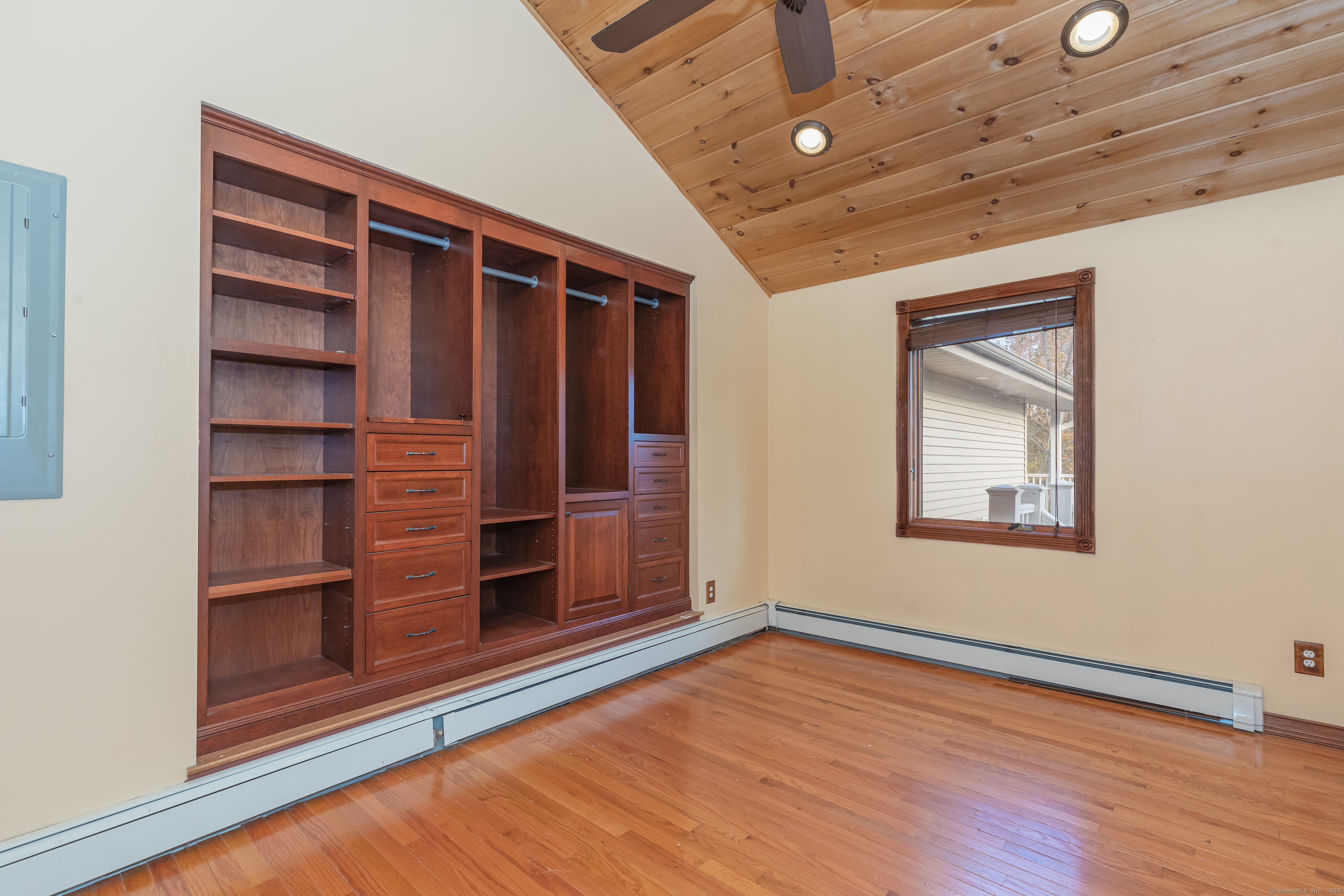 9 Cheryl Lane Prospect, CT 06712 - Photo 15 of 30