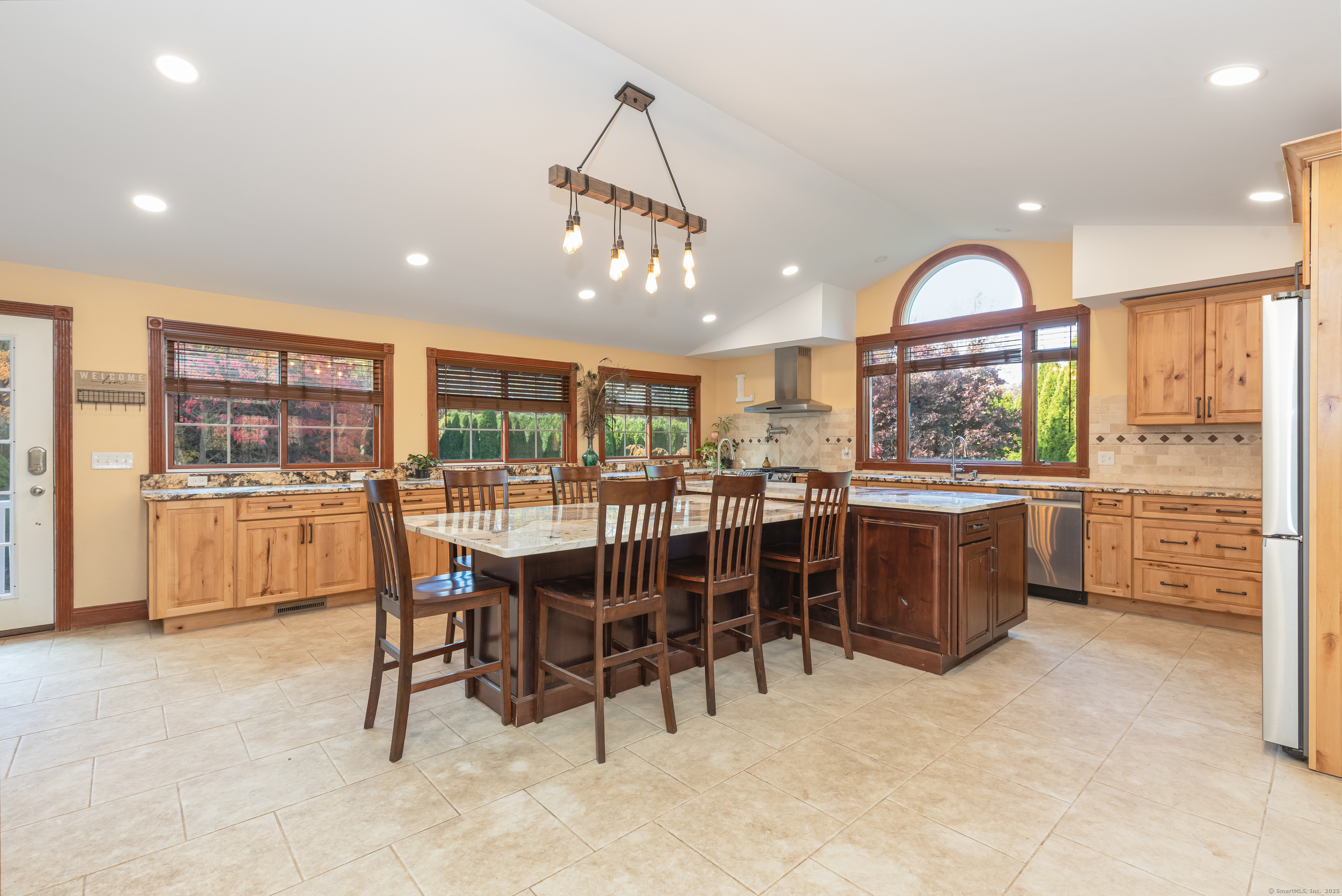 9 Cheryl Lane Prospect, CT 06712 - Photo 5 of 30