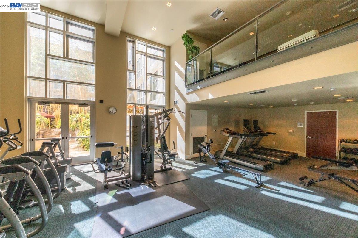 809 Clay Street Oakland, CA 94607 - Photo 21 of 39 a view of a room with gym equipment