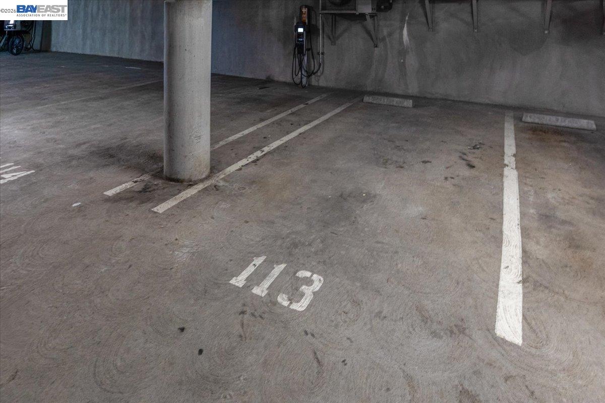 809 Clay Street Oakland, CA 94607 - Photo 31 of 39 a view of a storage space