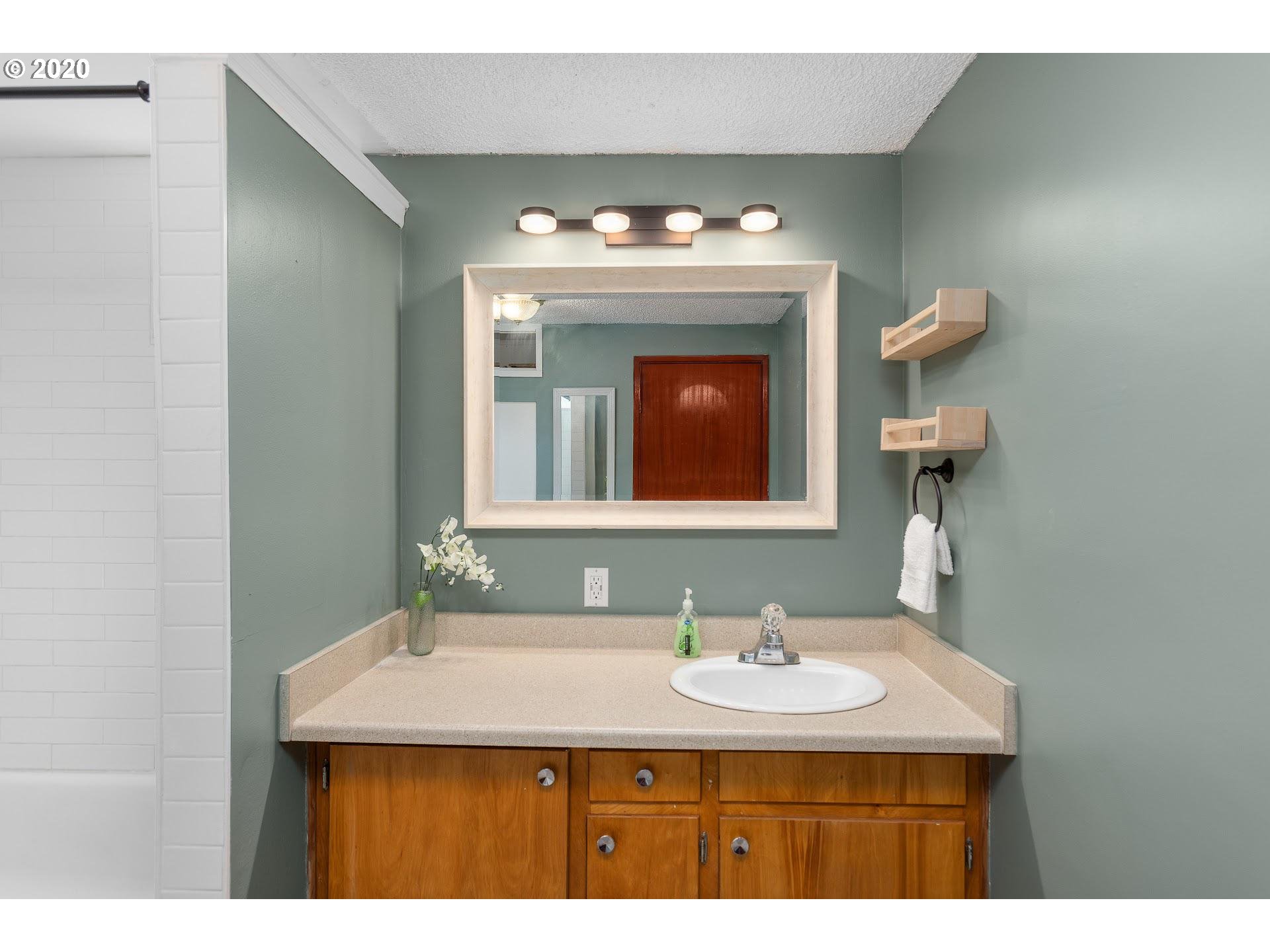 37993 Sunset Street Sandy, OR 97055 - Photo 12 of 24 Gallery Image 12
