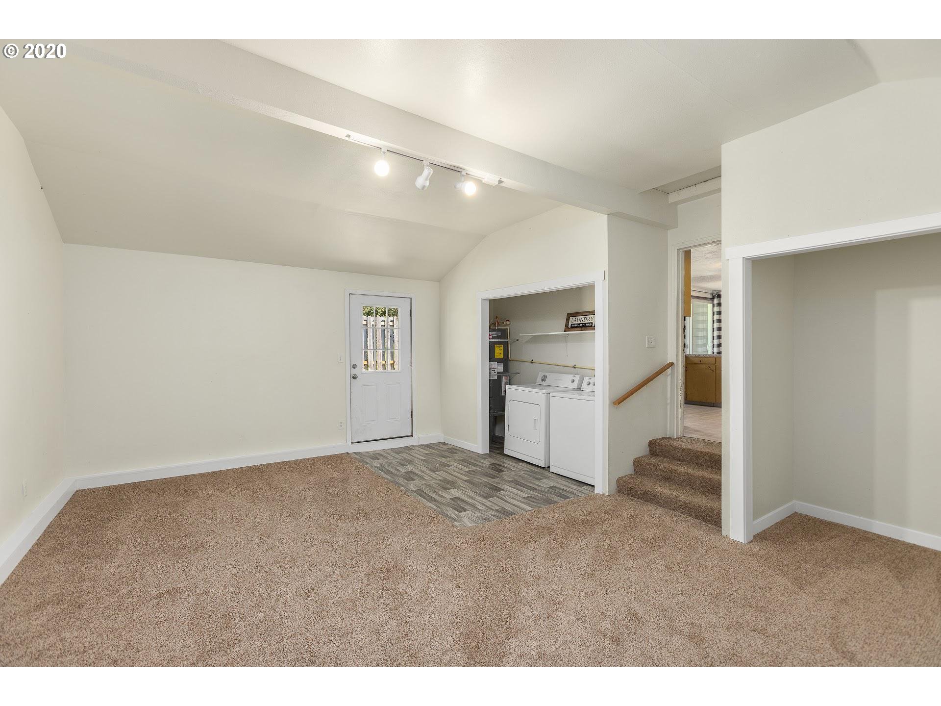 37993 Sunset Street Sandy, OR 97055 - Photo 15 of 24 Gallery Image 15