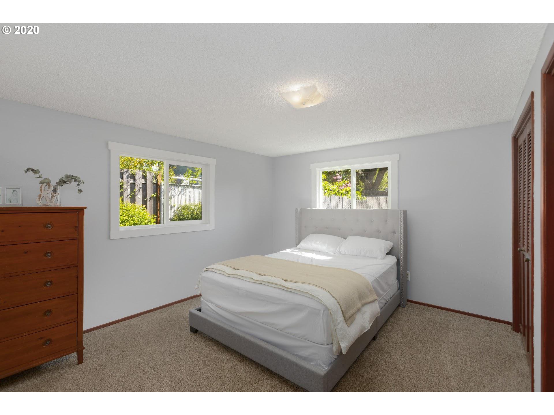 37993 Sunset Street Sandy, OR 97055 - Photo 10 of 24 Gallery Image 10