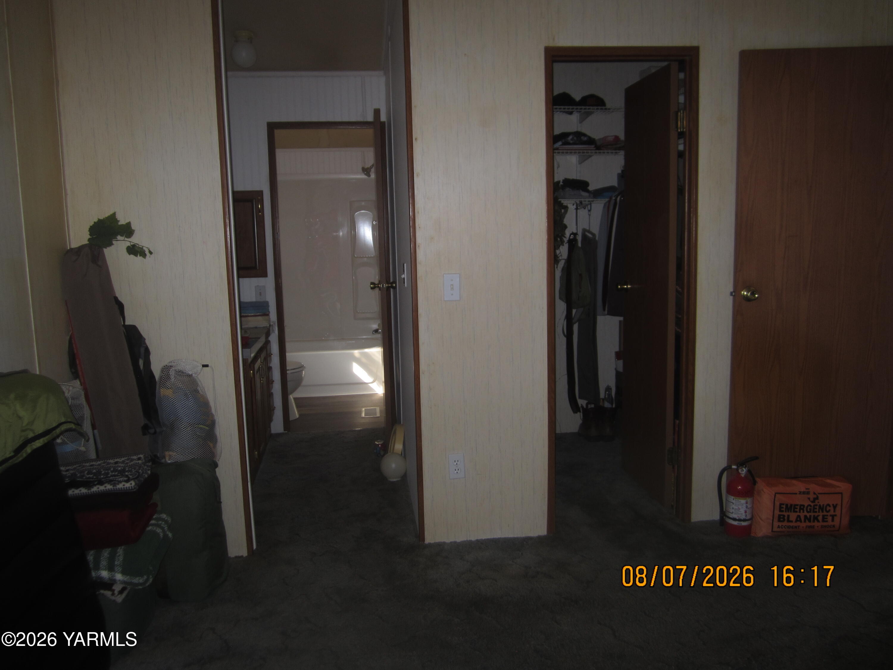 16981 Summitview Road, Unit 7 Cowiche, WA 98923 - Photo 9 of 16 Master closet