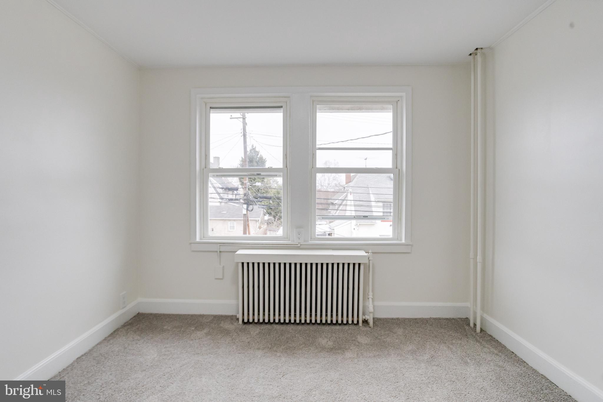 44 Shipway Baltimore, MD 21222 - Photo 27 of 53 an empty room with a window