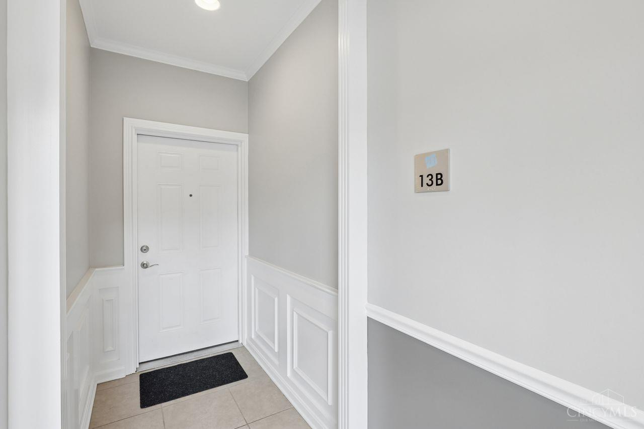 3390 Wasson Road, Unit B Cincinnati, OH 45209 - Photo 4 of 42