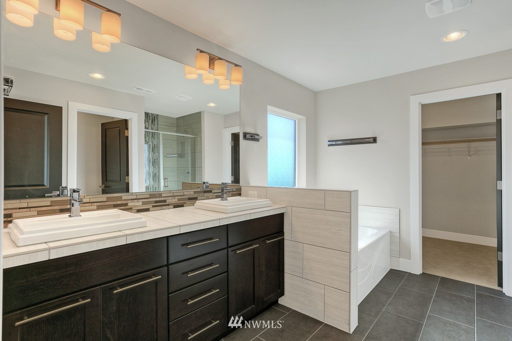 20623 3rd Avenue Southeast, Unit 24 Bothell, WA 98012 - Photo 8 of 23