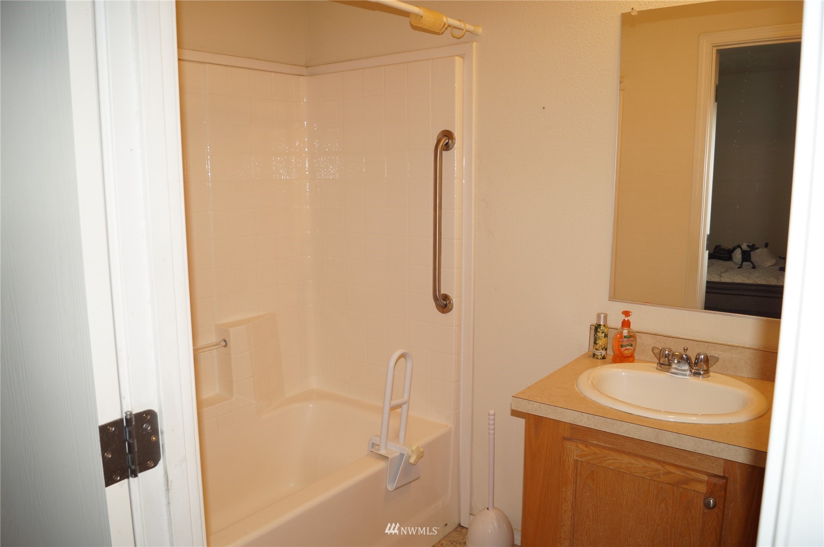 31 Meander Way Aberdeen, WA 98520 - Photo 14 of 24 Gallery Image 14