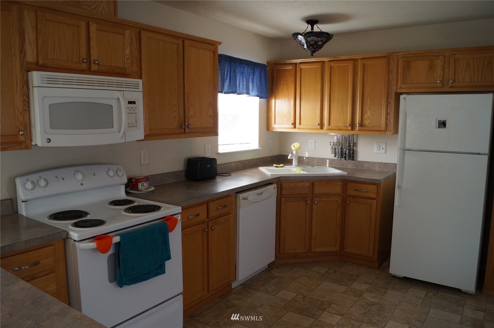 31 Meander Way Aberdeen, WA 98520 - Photo 8 of 24 Gallery Image 8
