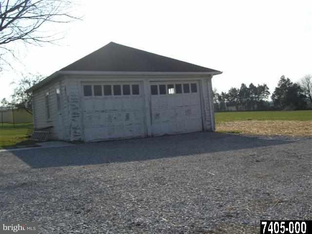 25 California Road Gettysburg, PA 17325 - Photo 15 of 17