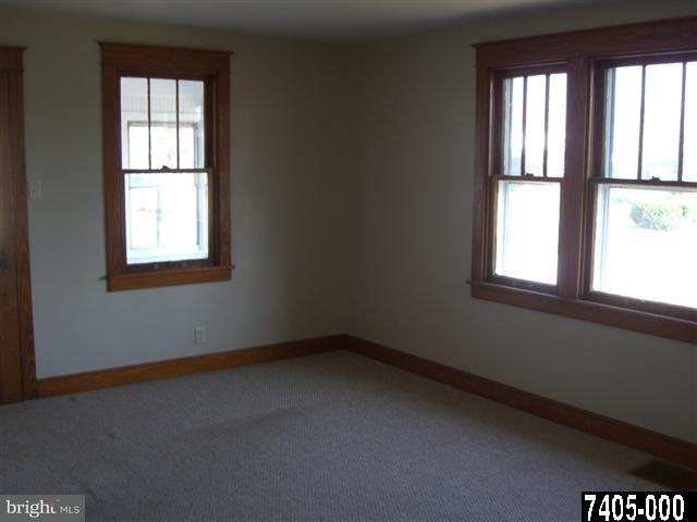 25 California Road Gettysburg, PA 17325 - Photo 8 of 17