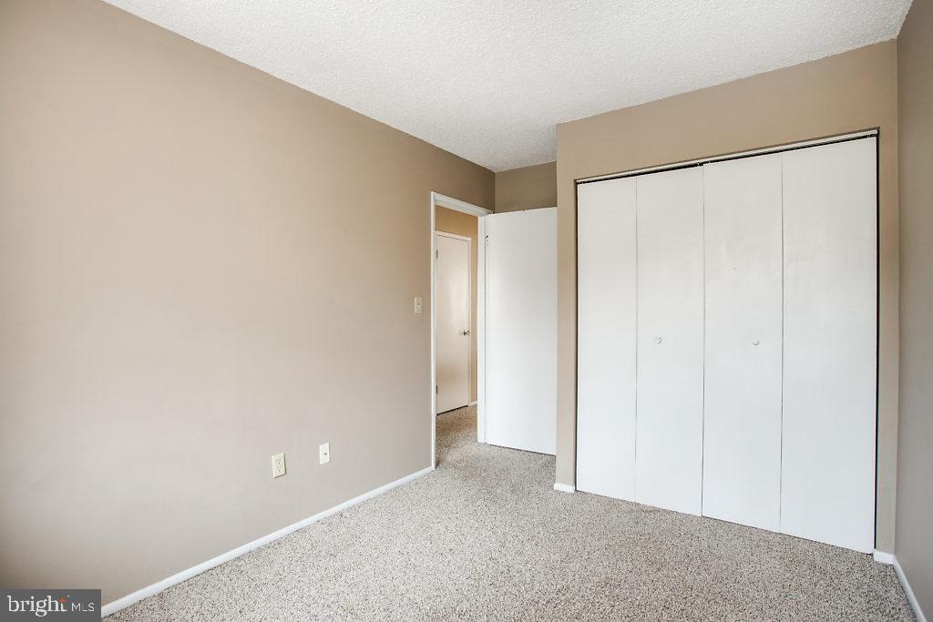 2213 White Cornus Lane Reston, VA 20191 - Photo 18 of 25 Bedroom 3