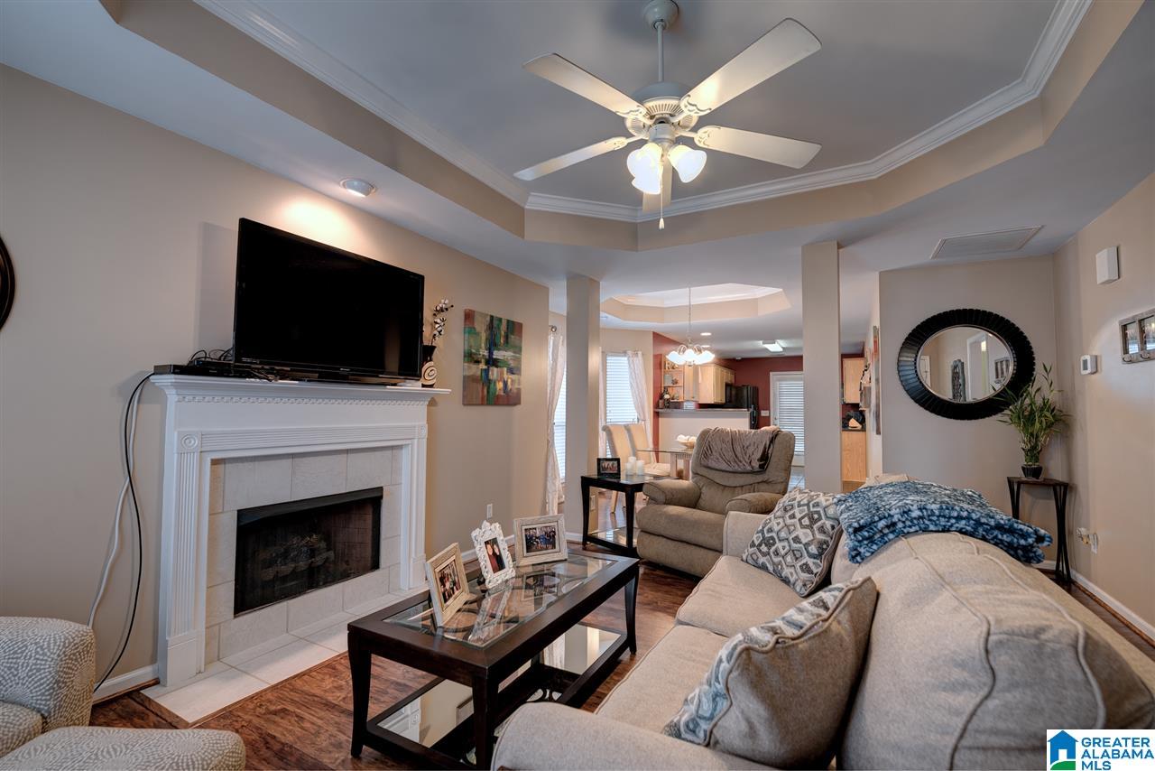 541 Summit Circle Fultondale, AL 35068 - Photo 3 of 23