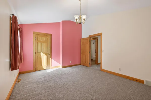 $729,000 | 104 Forest Oak Court, Winona, MN 55987