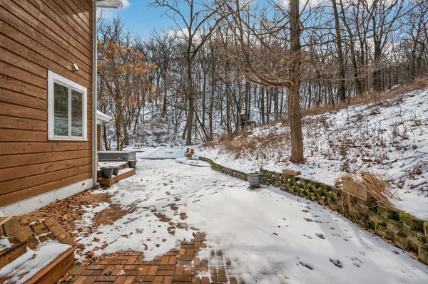 $729,000 | 104 Forest Oak Court, Winona, MN 55987