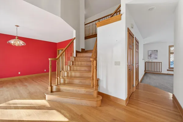 $729,000 | 104 Forest Oak Court, Winona, MN 55987