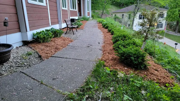 $729,000 | 104 Forest Oak Court, Winona, MN 55987